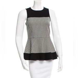 Tibi
Patterned A-Line Top. Pre-owned.
Size: XS | US 2